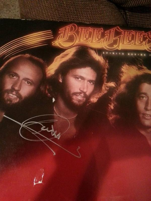 Barry Gibb autograph.jpg